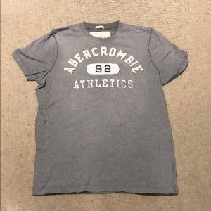 Abercrombie gray t shirt